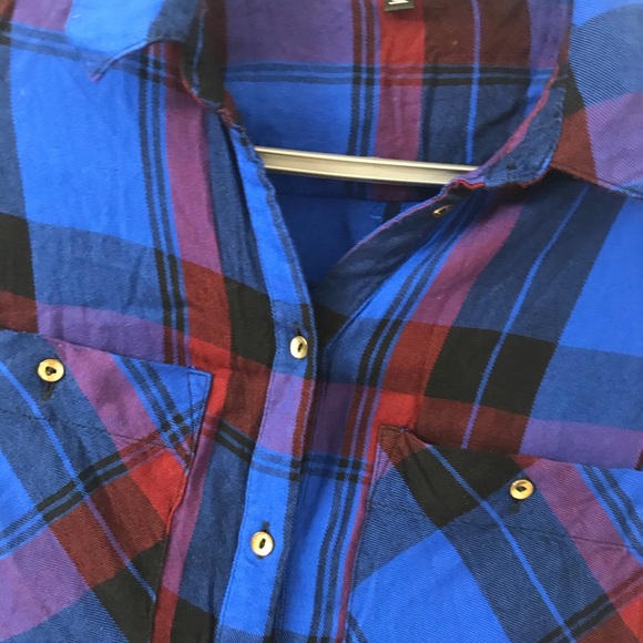 2/20❤️ Dynamite button down shirt - Picture 4 of 4